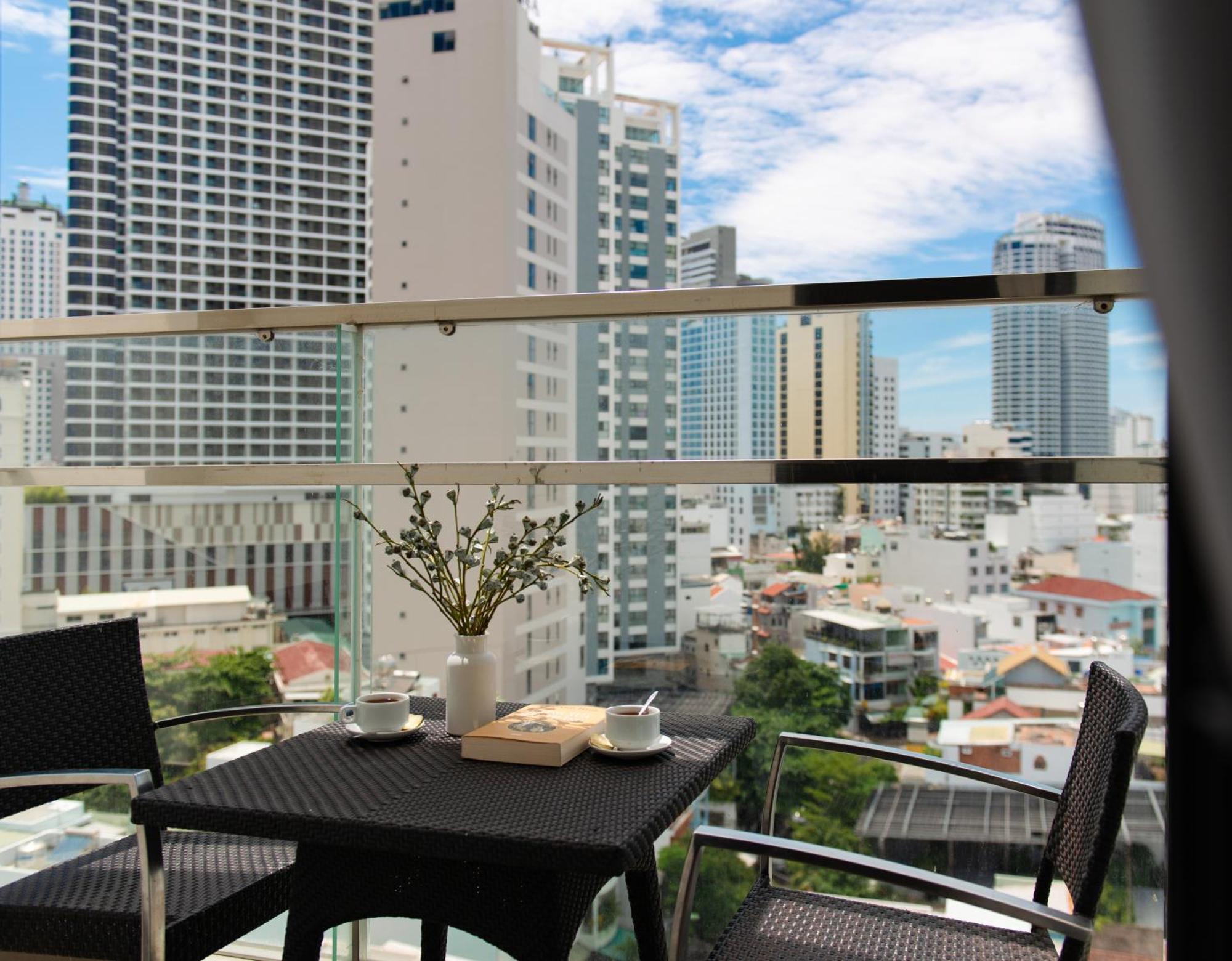 Goldcoast Hotel Nha Trang Exterior photo