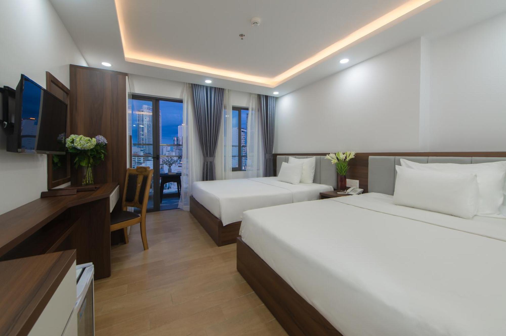 Goldcoast Hotel Nha Trang Exterior photo